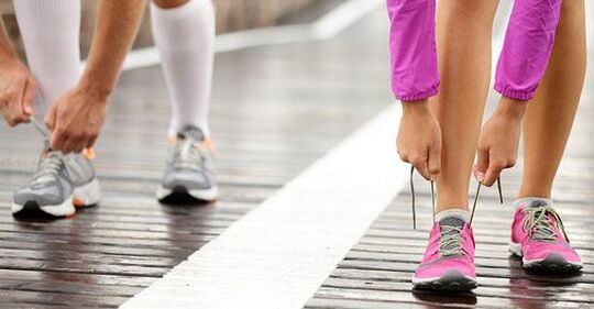 tie your shoes before running to lose weight